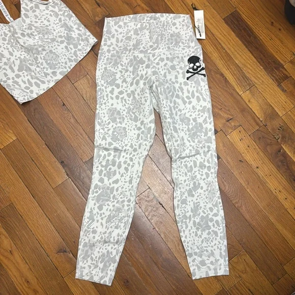 Lululemon X Soulcycle